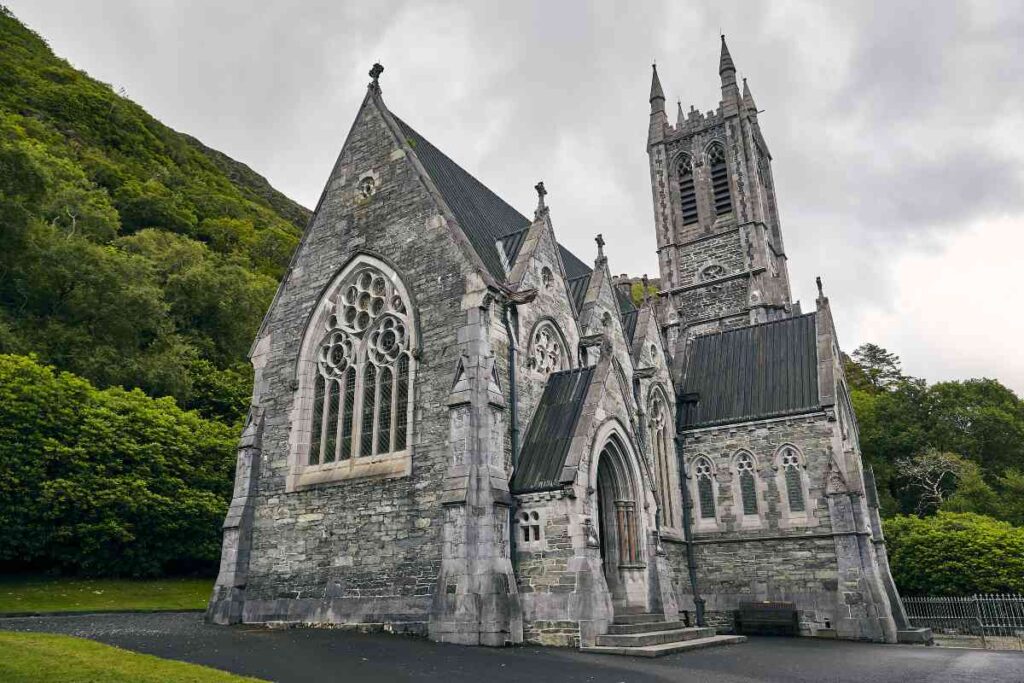 Church of England claiming land and mineral rights.
