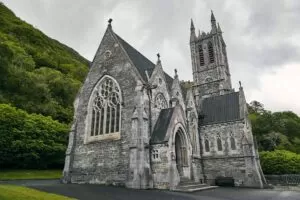 Church of England claiming land and mineral rights.
