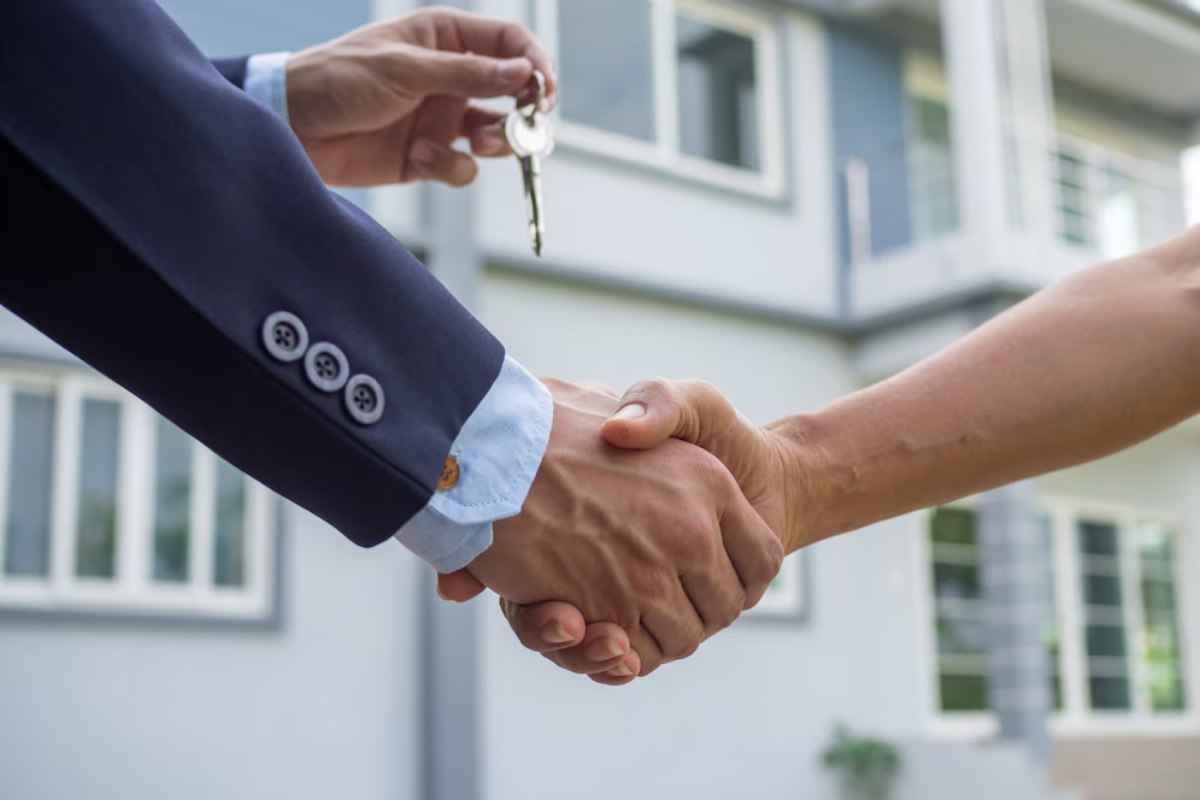 Quickly sell land with expert legal guidance and streamlined processes.