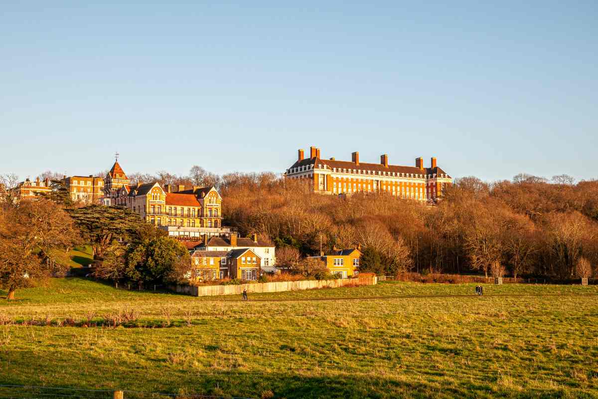 Sell house fast in Gwent UK