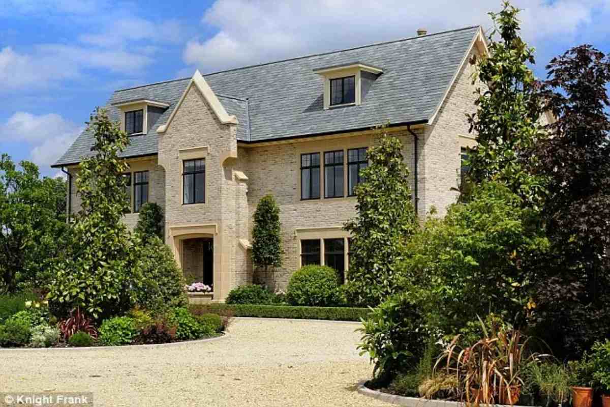Quick house sale in Hertfordshire with cash buyers